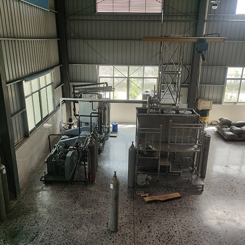 二氧化碳超臨界萃取